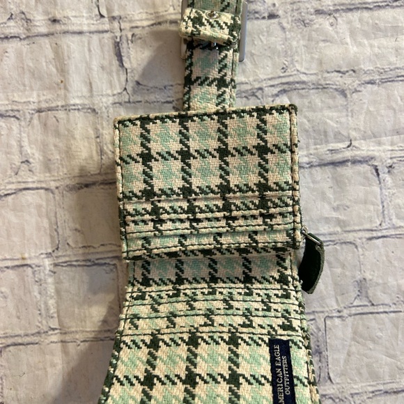 AMERICAN EAGLE OUTFITTERS Y2K GREEN/BEIGE PLAID WOOL WALLET - Picture 3 of 9